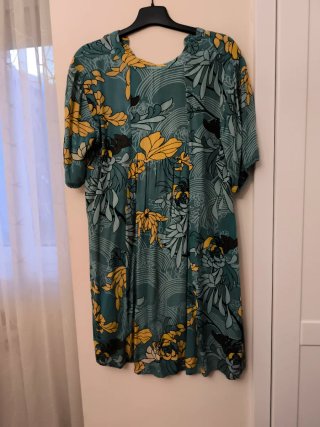 Vestido THE FIRST floral verde y amarillo