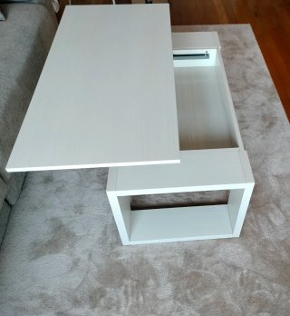 Mesa de centro elevable de madera