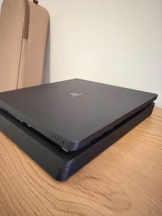 PS4 Slim 1TB