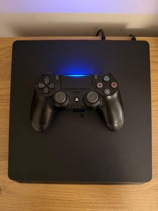 PS4 Slim 1TB