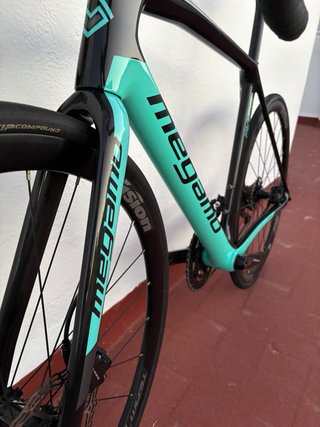 Megamo Raise Carbono Talla L