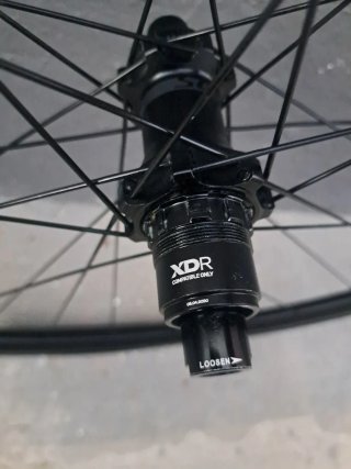 Llanta Trasera Syncros RP 2.0 Carretera/Gravel