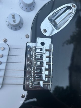 Guitarra Eléctrica Sonora Stratocaster Negra