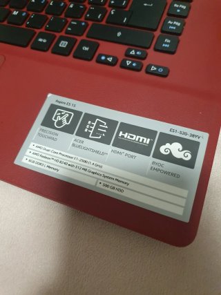 Ordenador portátil Acer Aspire ES 15 Rojo