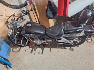 Suzuki Marauder 250cc Negra