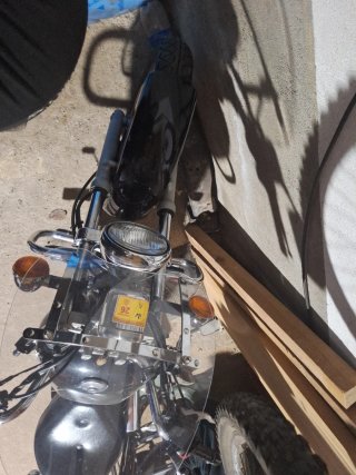 Suzuki Marauder 250cc Negra