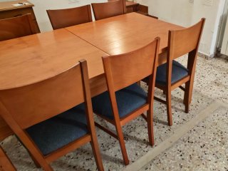 Mesa comedor y sillas madera