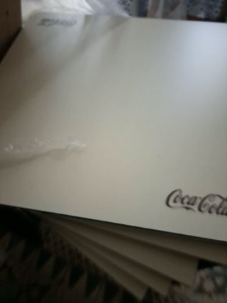 Juego de mesas Coca-Cola a estrenar.