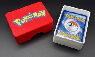 Caja para cartas Pokémon Roja y Blanca
