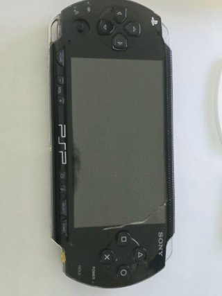 Consola Sony PSP 1004 Gris + 3 Juegos