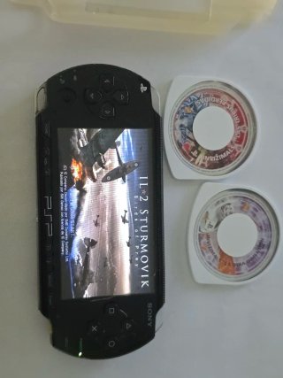 Consola Sony PSP 1004 Gris + 3 Juegos