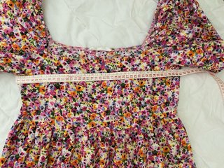Vestido estampado floral mangas abullonadas