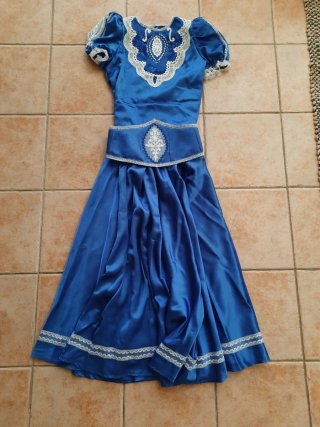 Traje Yemayá hecho a mano