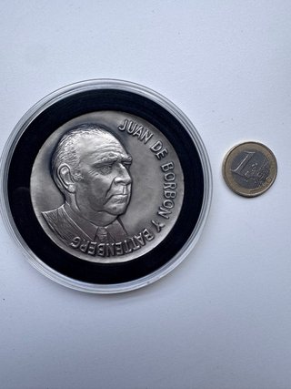 Medalla de Plata 999 Juan de Borbón.  100 g 1988.
