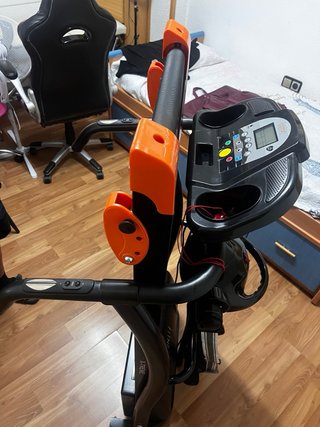 Cinta de correr Aston Fitness multifuncional