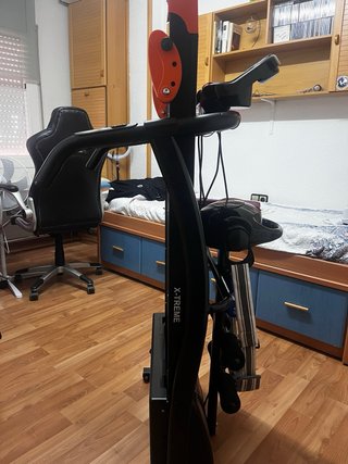 Cinta de correr Aston Fitness multifuncional