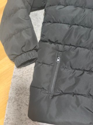 Abrigo FPA LAS ROZAS Negro con Logo