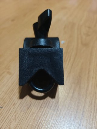 Abrazadera para rack