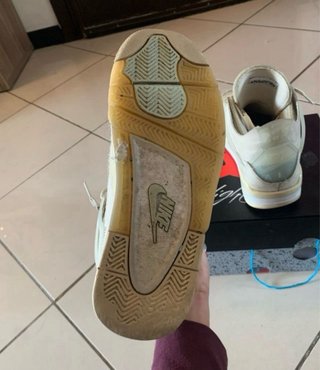 Jordan 4 x Off White Beige