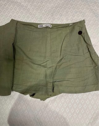 Falda pantalón Zara verde