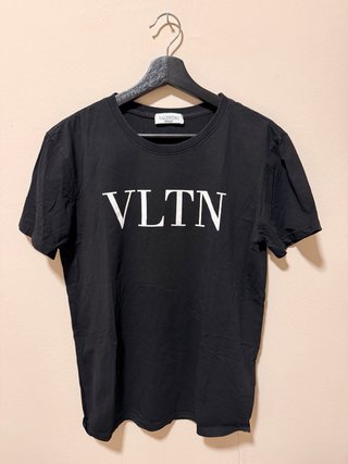 VARIAS camisetas de marca