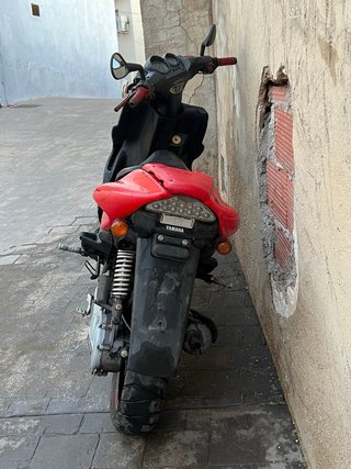 Yamaha Aerox 49cc Scooter