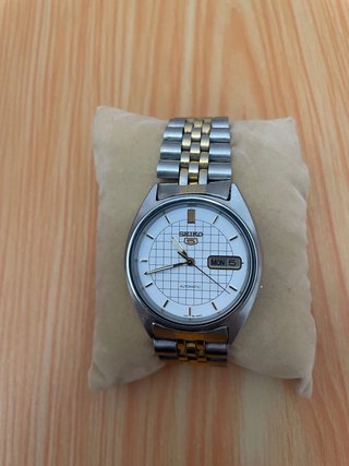 SEIKO 5 7009-3120 Automático