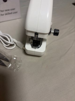 Máquina de coser portátil Mini