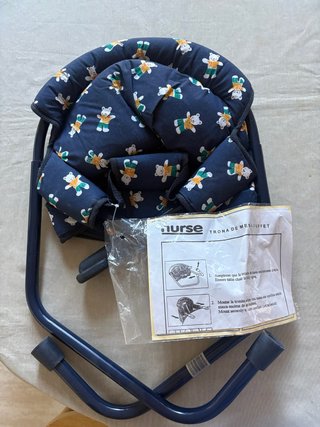 Trona de portátil Nurse con estampado de ositos