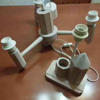 Lámpara infantil madera diseño lápiz