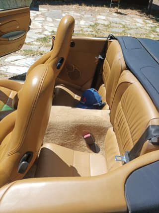 Porsche 911 2000