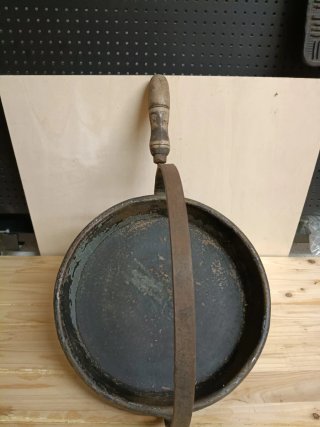 Vecchia padella in rame anni '70