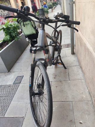 Bici eléctrica Cono r - Como nueva, garantía 1 año