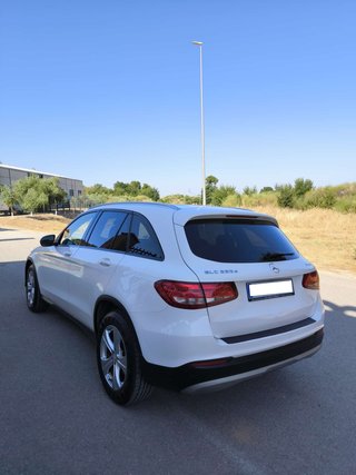 Mercedes-Benz GLC 220D 4Matic