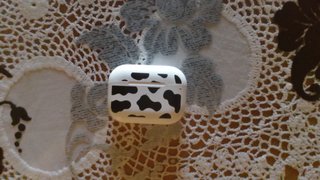 AirPods Pro Diseño Vaca tambien cascos