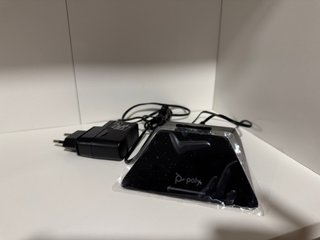 Poly Savi 8200 Auriculares Inalámbricos