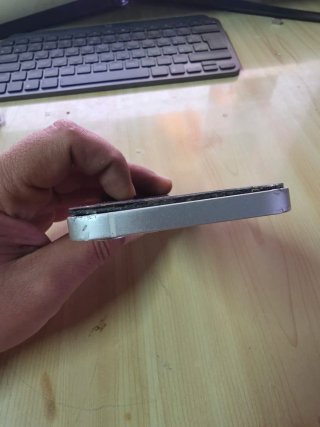iPhone 11 bianco per parti
