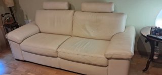 Sofá de 3 plazas de piel beige