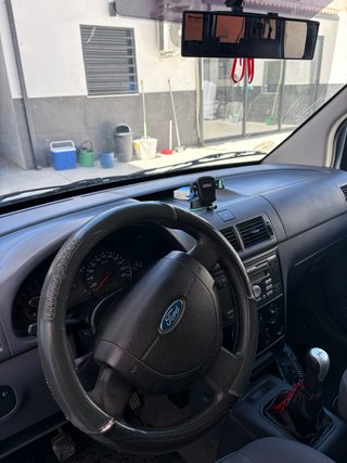 Ford Grand Tourneo Connec 2007
