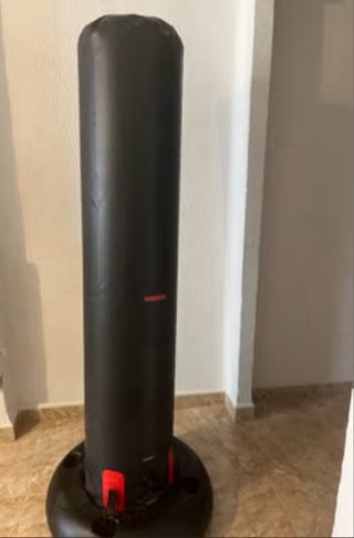 Saco de boxeo de pie para agua