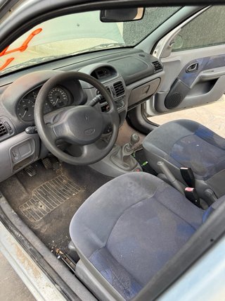 Despiece Renault Clio 1.9 Diesel  Año 2001