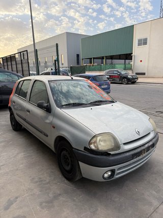 Despiece Renault Clio 1.9 Diesel  Año 2001