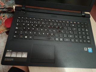 Lenovo portátil negro/gris