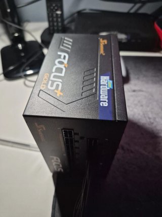 Fuente Alimentación Seasonic FOCUS+ Gold 550W