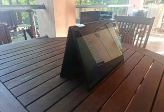 Asus Vivobook GO 14 Táctil Plata