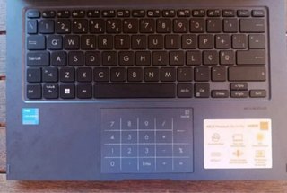 Asus Vivobook GO 14 Táctil Plata