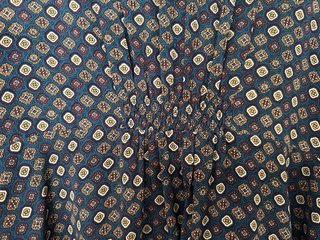 Vestido Joanie retro estampado geométrico azul tal
