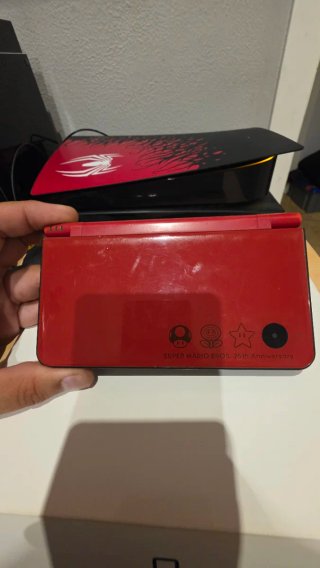 Nintendo DSi XL Edición 25 Aniversario Mario
