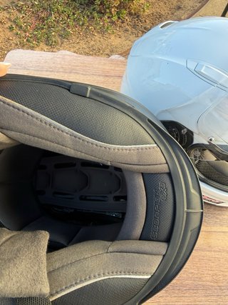 Pareja de cascos de moto Scorpion EX0 Tallas M y L