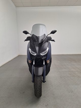 Yamaha Xmax 300